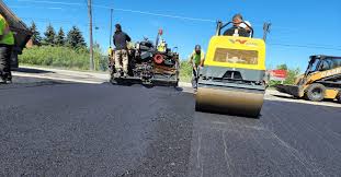 Best Driveway Crack Filling  in Linn, MO